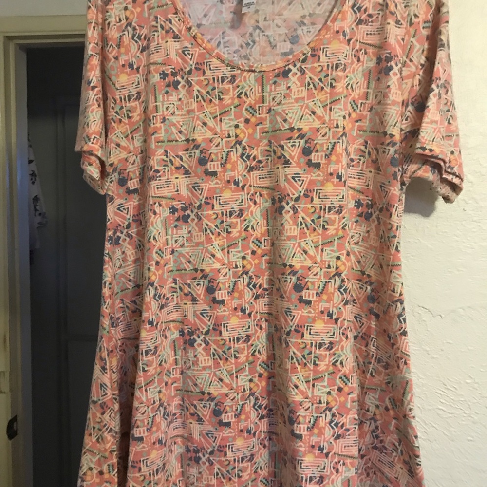Lularoe Perfect T